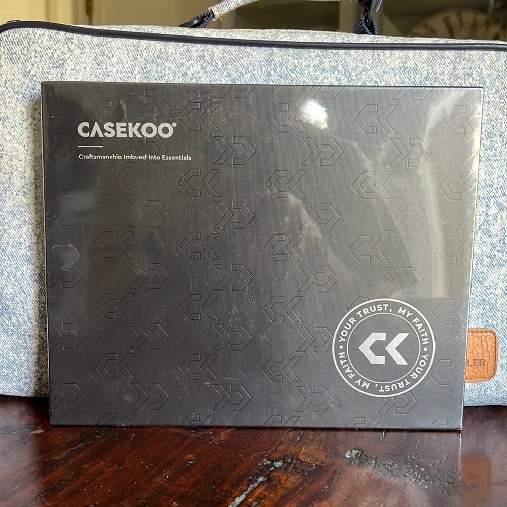 CASEKOO LC ZJ Series Cellphone case Iphone 13 Black